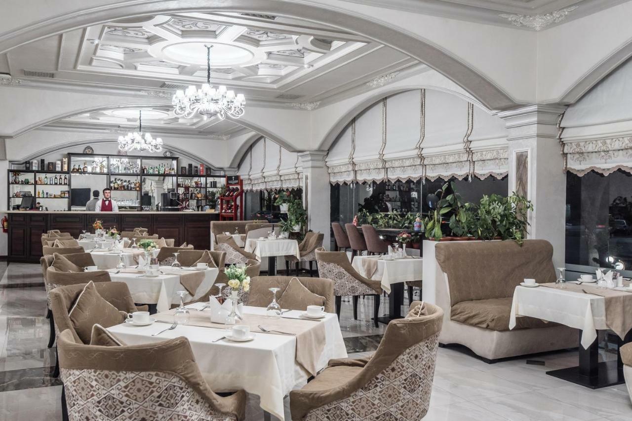 The Royal Mezbon Hotel & Spa Tashkent Luaran gambar